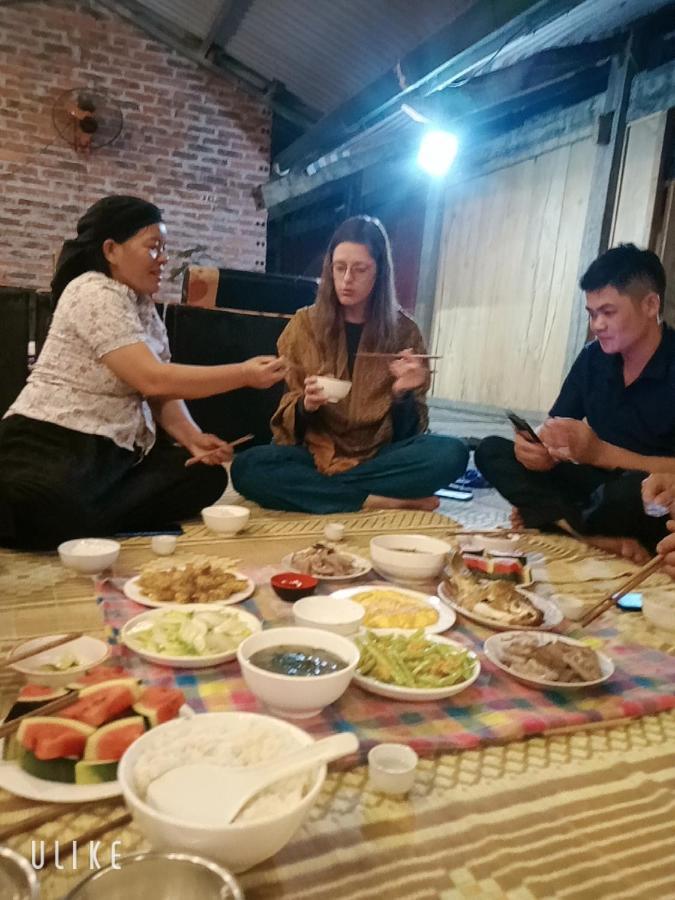 Van Chung Homestay Lang Cac Bagian luar foto